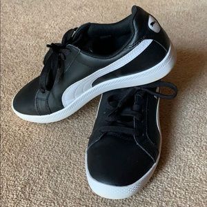 Puma sneakers